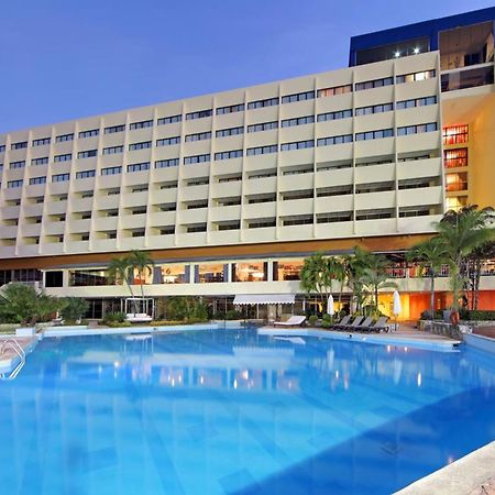 Dominican Fiesta Hotel Santo Domingo Bagian luar foto The Royal