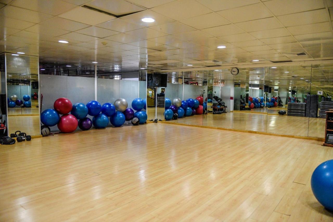 Dominican Fiesta Hotel Santo Domingo Bagian luar foto The fitness centre